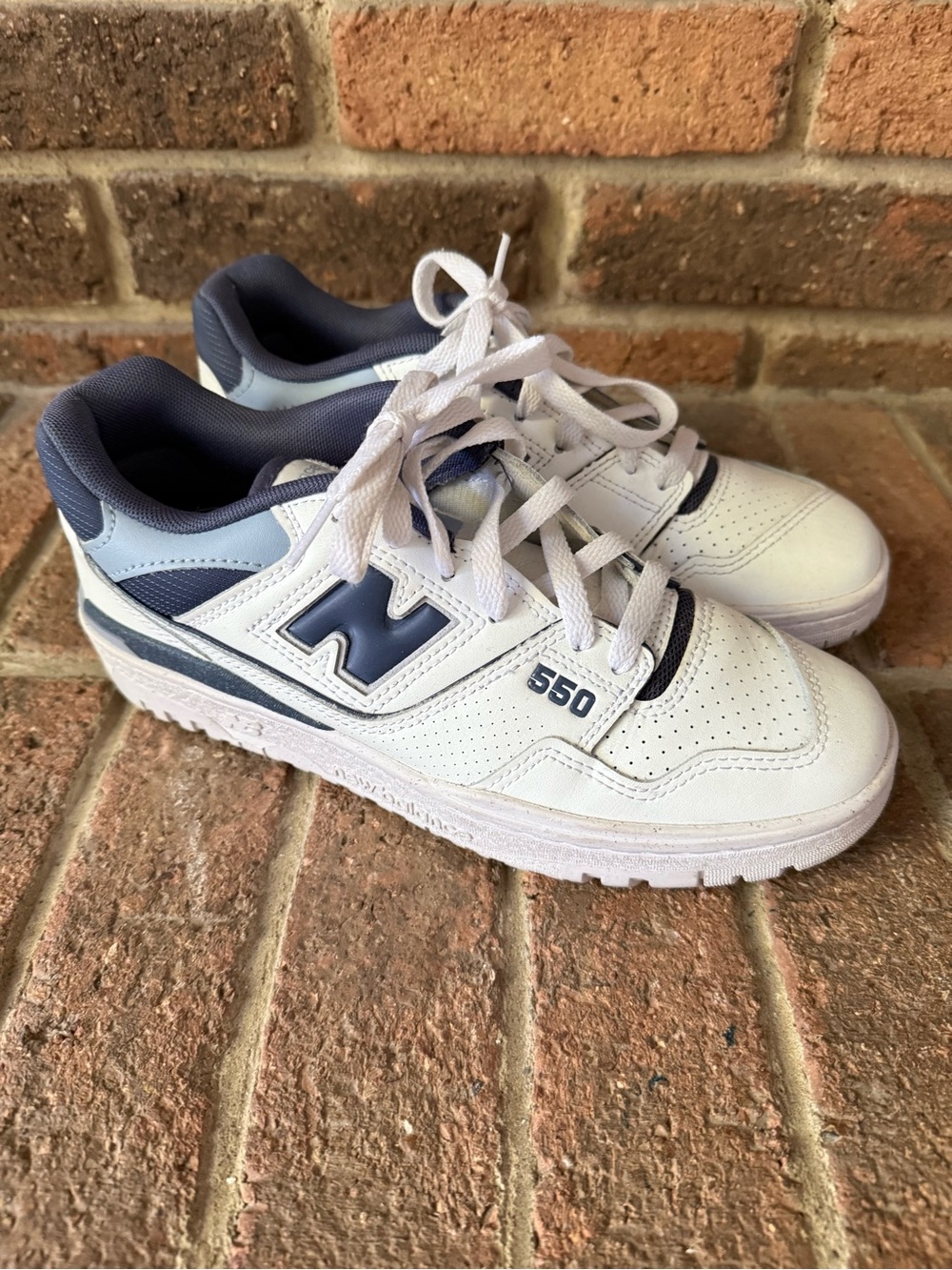 New Balance 550 Women’s White Vintage Indigo Lace-Up Sneakers